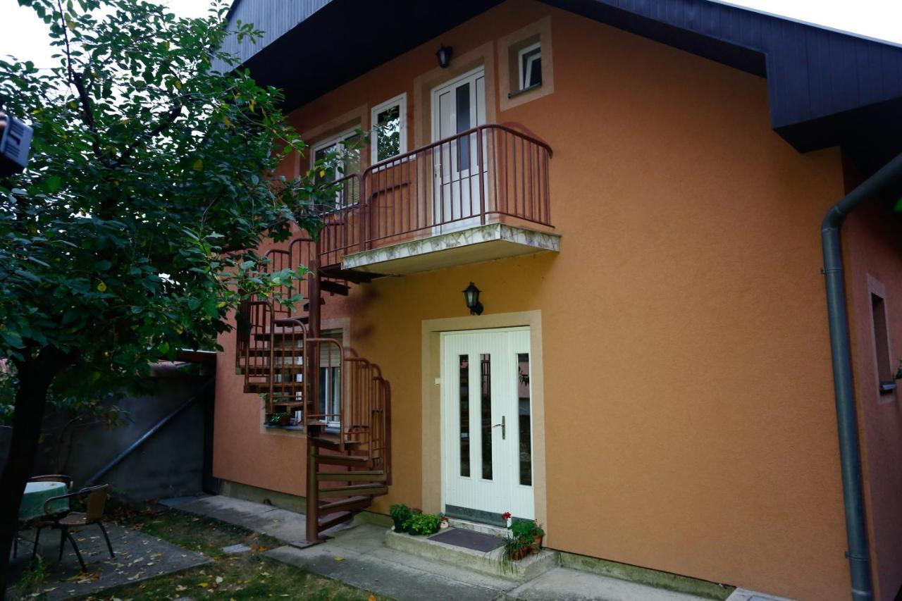 Apartman Carpe Diem 2 Zaječar Esterno foto